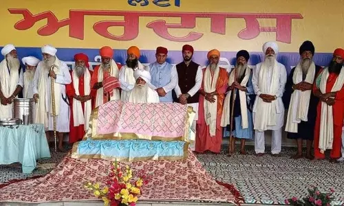 MP, विधायक ने लोगों से होशियारपुर में नशे की समस्या को खत्म करने का आह्वान किया