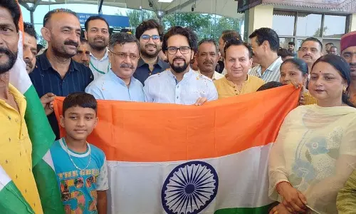 राहुल गांधी पाकिस्तान की भाषा बोल रहे: Anurag राहुल गांधी पाकिस्तान की भाषा बोल रहे: Anurag