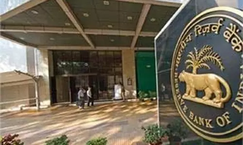 आरबीआई ने सीआरआर 1% घटाया, बैंकों को दिसंबर तक ₹2.5 लाख करोड़ की राहत
