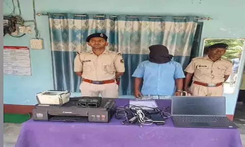 police  ने बांग्लादेशी घुसपैठियों की मदद करने वाले फर्जी आधार कार्ड रैकेट को  किया गिरफ्तार