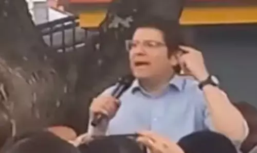 LIVE वीडियो: राष्ट्रपति पद के उम्मीदवार को रैली में मारी गई गोली, किशोर गिरफ्तार