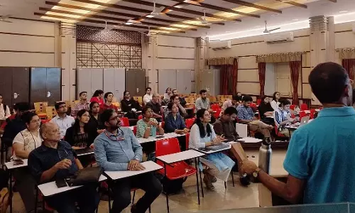 Mumbai : कांच की इमारतें, घनी आबादी वाली झुग्गी-झोपड़ियाँ और हवाई अड्डे शहरी गर्मी के मुख्य कारण