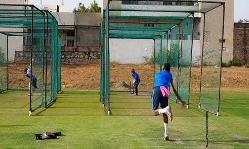 इंग्लैंड में विकलांगता टी20 सीरीज के लिए टीम इंडिया ने जयपुर में शुरू किया प्रशिक्षण इंग्लैंड में विकलांगता टी20 सीरीज के लिए टीम इंडिया ने जयपुर में शुरू किया प्रशिक्षण