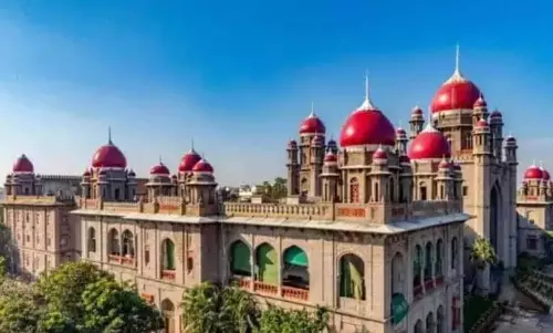 अवैध निर्माण के खिलाफ कोई भी शिकायत दर्ज करा सकता: Telangana HC