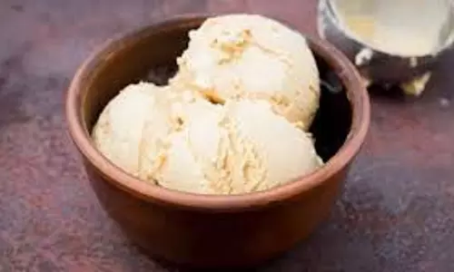 Homemade Ice Cream: कम सामग्री में ऐसे पाएं स्वाद, गर्मी में मिलेगी राहत Homemade Ice Cream: कम सामग्री में ऐसे पाएं स्वाद, गर्मी में मिलेगी राहत