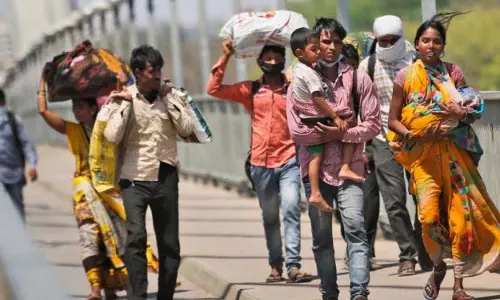 भारत में गरीबी में कमी, घरेलू जीवन स्तर और आय में वृद्धि