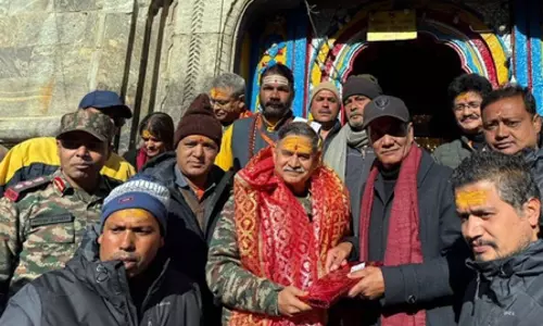 सेनाध्यक्ष ने किए बाबा केदारनाथ के दर्शन, VIDEO
