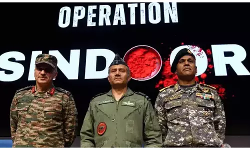 ऑपरेशन सिंदूर में पाकिस्तान की कुटाई, अमेरिका से कहा- भारत ने फाइटर जेट से दागीं 400 मिसाइलें ऑपरेशन सिंदूर में पाकिस्तान की कुटाई, अमेरिका से कहा- भारत ने फाइटर जेट से दागीं 400 मिसाइलें