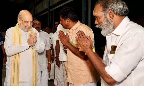 अमित शाह ने किये मीनाक्षी अम्मन मंदिर के दर्शन