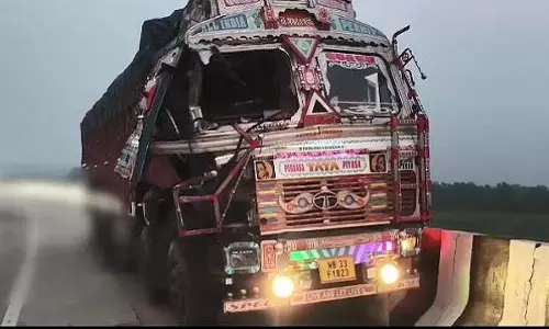अपनी ही गाड़ी से हुई मौत – मयूरभंज में ट्रक हादसे से मातम