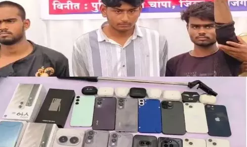 मोबाइल शॉप में हुई चोरी का खुलासा, 5 अपराधी गिरफ्तार