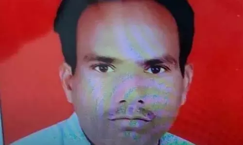 छत से गिरे पूर्व सरपंच की मौत, गांव में शोक की लहर