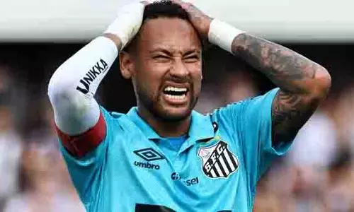 ब्राजील के फारवर्ड Neymar कोविड-19 के लिए पॉजिटिव पाए गए ब्राजील के फारवर्ड Neymar कोविड-19 के लिए पॉजिटिव पाए गए