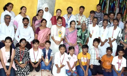 समर कैंप में डॉ एकता लंगेह ने बच्चों को नशा से दूर रहने की दी सीख