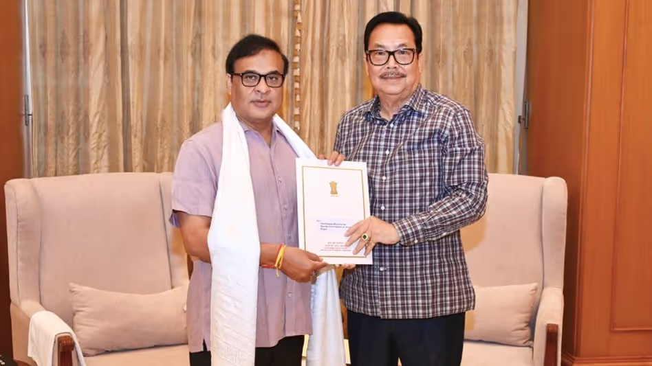 Arunachal के डिप्टी सीएम हिमंत बिस्वा सरमा ने विकास संबंधी मुद्दों पर चर्चा की