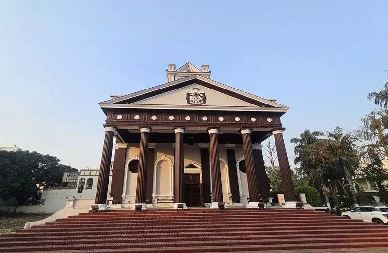 कपूरथला कोर्ट ने SDM का खाता कुर्क करने का आदेश दिया कपूरथला कोर्ट ने SDM का खाता कुर्क करने का आदेश दिया
