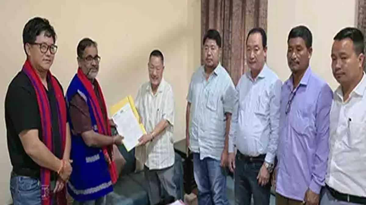 Indian वायुसेना की बमबारी गतिविधियों को रोकने की मांग Indian वायुसेना की बमबारी गतिविधियों को रोकने की मांग
