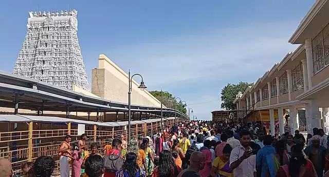 Vaikasi Visakha : तिरुचेंदूर में बड़ी संख्या में श्रद्धालु आते हैं! Vaikasi Visakha : तिरुचेंदूर में बड़ी संख्या में श्रद्धालु आते हैं!
