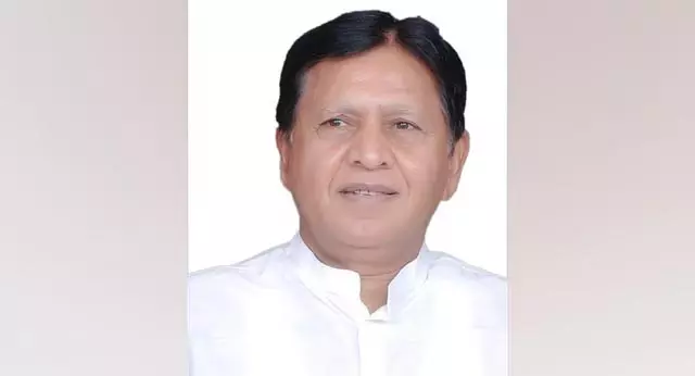 Telangana: कैबिनेट में अनदेखी से सुदर्शन रेड्डी के समर्थक निराश लेकिन आशान्वित Telangana: कैबिनेट में अनदेखी से सुदर्शन रेड्डी के समर्थक निराश लेकिन आशान्वित