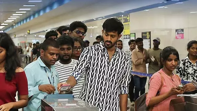 Chennai मेट्रो ट्रेनों में 39 करोड़ लोग यात्रा करते Chennai मेट्रो ट्रेनों में 39 करोड़ लोग यात्रा करते