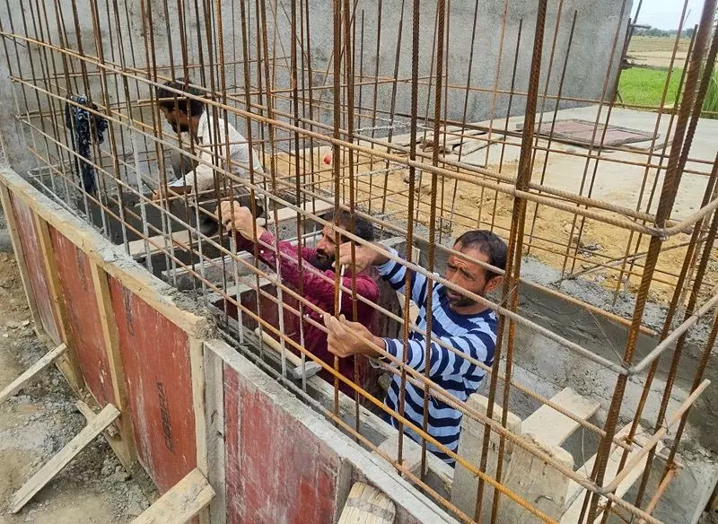 J&K सरकार सीमावर्ती जिलों में और अधिक बंकर बनाने की योजना J&K सरकार सीमावर्ती जिलों में और अधिक बंकर बनाने की योजना