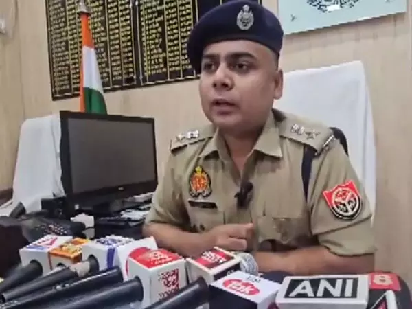इंदौर दंपत्ति मामला: Ghazipur SP ने कहा- सोनम फिलहाल वन स्टॉप सेंटर में है इंदौर दंपत्ति मामला: Ghazipur SP ने कहा- सोनम फिलहाल वन स्टॉप सेंटर में है