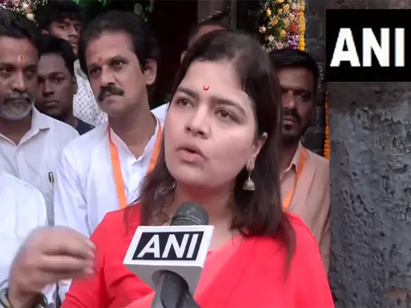 महायुति साथ मिलकर लड़ेगी: BJP चुनावों पर भाजपा नेता पूनम महाजन महायुति साथ मिलकर लड़ेगी: BJP चुनावों पर भाजपा नेता पूनम महाजन