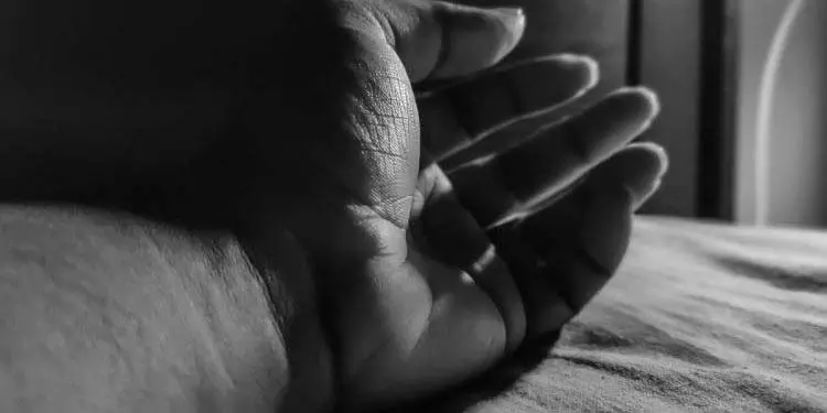 Dharakote: माता-पिता के झगड़े से तंग आकर लड़की ने की आत्महत्या Dharakote: माता-पिता के झगड़े से तंग आकर लड़की ने की आत्महत्या