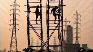 Rajasthan में बिजली मुद्दे पर जुबानी जंग, गहलोत को ऊर्जा मंत्री ने घेरा Rajasthan में बिजली मुद्दे पर जुबानी जंग, गहलोत को ऊर्जा मंत्री ने घेरा
