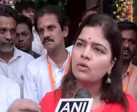 महायुति मिलकर लड़ेगी: बीएमसी चुनाव पर BJP नेता पूनम महाजन महायुति मिलकर लड़ेगी: बीएमसी चुनाव पर BJP नेता पूनम महाजन