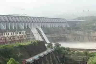 मानसून में देरी के बीच Gujarat के जलाशय 44.89 प्रतिशत क्षमता पर मानसून में देरी के बीच Gujarat के जलाशय 44.89 प्रतिशत क्षमता पर