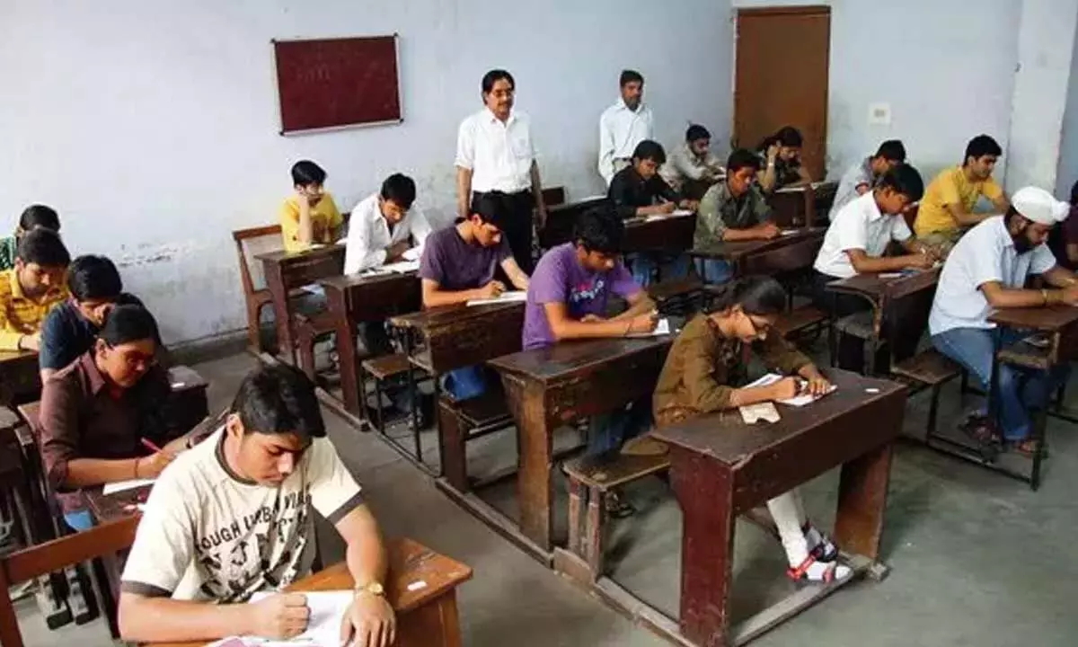 कक्षा से लेकर काउंसलिंग तक: हर NEET छात्र को अब क्या ट्रैक करना चाहिए कक्षा से लेकर काउंसलिंग तक: हर NEET छात्र को अब क्या ट्रैक करना चाहिए