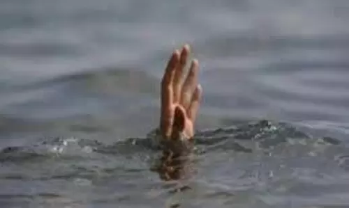 Jharkhand: नहाते समय 2 इंजीनियरिंग छात्रों की मौत