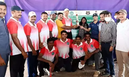 Eluru को नशा मुक्त जिला बनाने का आह्वान Eluru को नशा मुक्त जिला बनाने का आह्वान