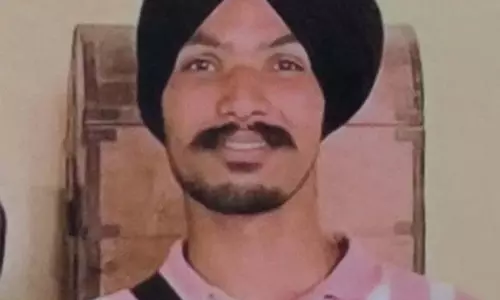 कभी ईंट-भट्ठा मजदूर रहे फरीदकोट के युवक ने NDA परीक्षा पास की कभी ईंट-भट्ठा मजदूर रहे फरीदकोट के युवक ने NDA परीक्षा पास की