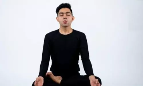 गर्मियों में बेहद असरदार शीतली प्राणायाम, रखता है तन-मन दोनों को शीतल