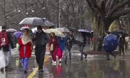 15 साल में पहली बार इतनी बारिश, हिमाचल में मौसम ने बदला मिजाज 15 साल में पहली बार इतनी बारिश, हिमाचल में मौसम ने बदला मिजाज