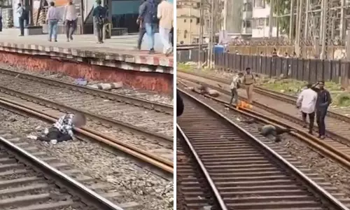 Mumbai : मुंब्रा स्टेशन के पास मुंबई लोकल ट्रेन से गिरकर 5 लोगों की मौत