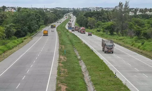 निजी संगठन द्वारा NICE के प्रदर्शन की समीक्षा