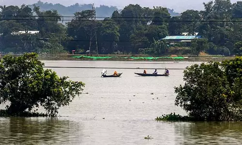 असम में बाढ़: 741 गांव जलमग्न; 2.60 लाख लोग प्रभावित