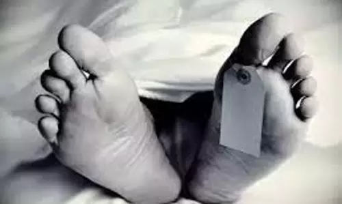 Nangloi : मकान का हिस्सा गिरा, मलबे में दबकर एक बच्चे की मौत