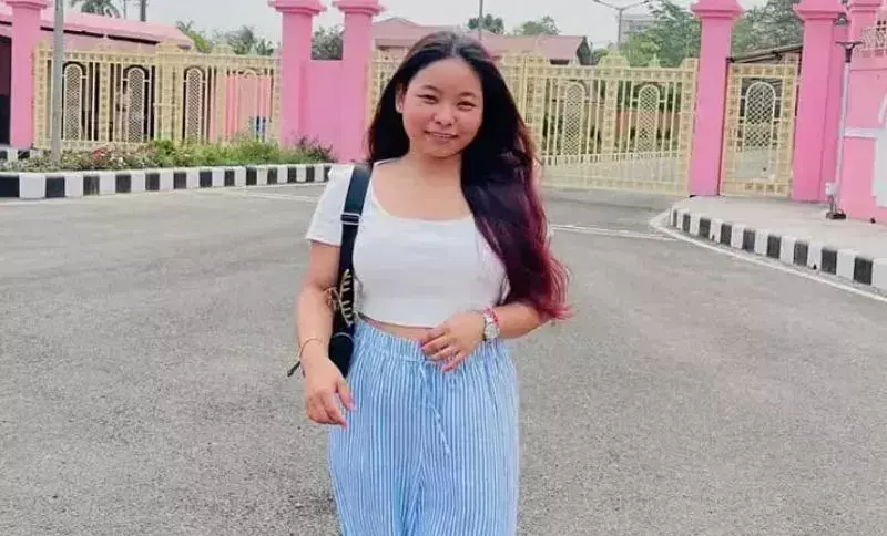 RRB परीक्षा के बाद असम की महिला रोस्मिता होजाई दिल्ली में लापता हो गई RRB परीक्षा के बाद असम की महिला रोस्मिता होजाई दिल्ली में लापता हो गई