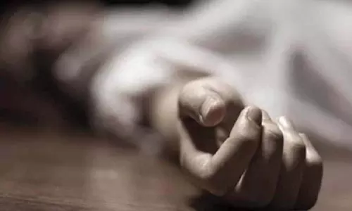 Dinajpur में जमीन विवाद को लेकर दो परिवारों के बीच झड़प में युवक की हत्या Dinajpur में जमीन विवाद को लेकर दो परिवारों के बीच झड़प में युवक की हत्या