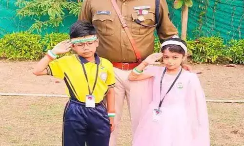 एएसपी आकाश राव ने बेटी के साथ जन्मदिन मनाने का किया था वादा, लेकिन 2 दिन पहले ही हुए शहीद एएसपी आकाश राव ने बेटी के साथ जन्मदिन मनाने का किया था वादा, लेकिन 2 दिन पहले ही हुए शहीद