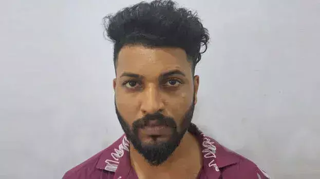 IT कर्मचारी ने यौन शोषण और जबरन वसूली की शिकायत दर्ज कराई