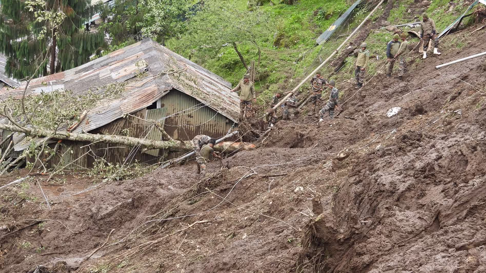 उत्तरी Sikkim के चटेन में सेना के जवान का शव बरामद, 5 अन्य की तलाश जारी
