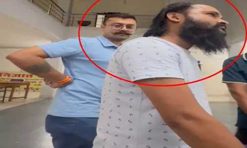 Raipur Breaking: नकली माइनिंग अधिकारी बनकर वसूली की कोशिश, दो आरोपी गिरफ्तार