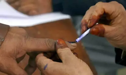 Assam के आलमगंज गांव पंचायत में खरीद-फरोख्त के आरोप Assam के आलमगंज गांव पंचायत में खरीद-फरोख्त के आरोप