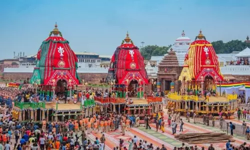Puri रथ यात्रा: 365 विशेष ट्रेनें चलेंगी, 300 अतिरिक्त डॉक्टर लगाए जाएंगे Puri रथ यात्रा: 365 विशेष ट्रेनें चलेंगी, 300 अतिरिक्त डॉक्टर लगाए जाएंगे