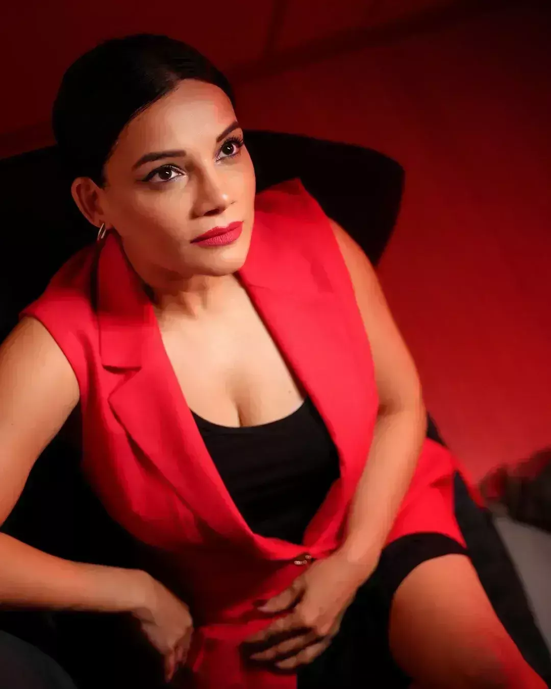 Kanika Maheshwari का हॉट फोटोशूट